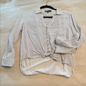 Velvet Heart Women's Black and White Polka Dot Top